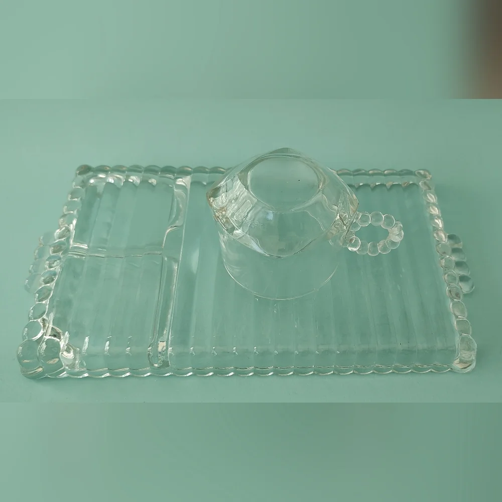 Set 2 Pieces Vintage 1950's Hazel Atlas Sip And Smoke Snack Tray Glass